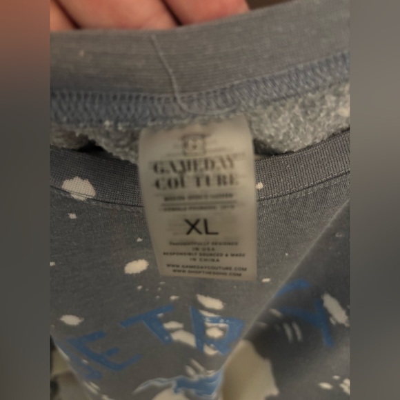 Detroit Lions Splatter Sweatshirt - Picture 4 of 4